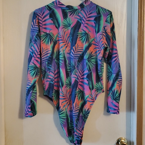 Fashion Nova Women's Bodysuit, Size 1X - Picture 7 of 7